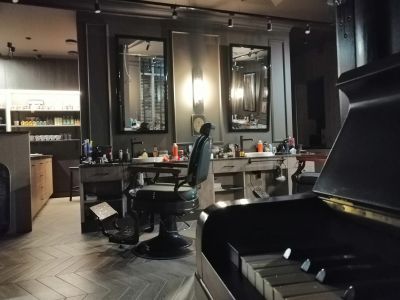 Barber